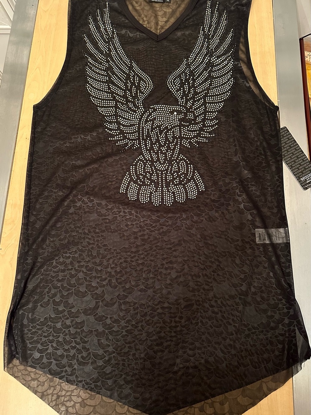 Men's Black V-Neck Sleeveless Shirt with Eagle Graphic S1045